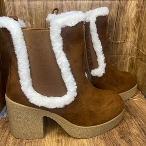 Shearling booties